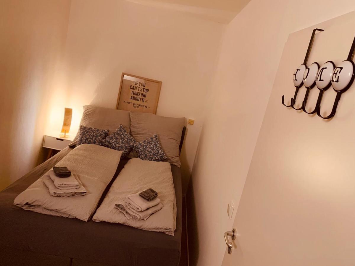 Felix Living 5, Modern & Cozy 2 Zimmer Wohnung, Terrasse, Parkplatz Salzweg Eksteriør bilde