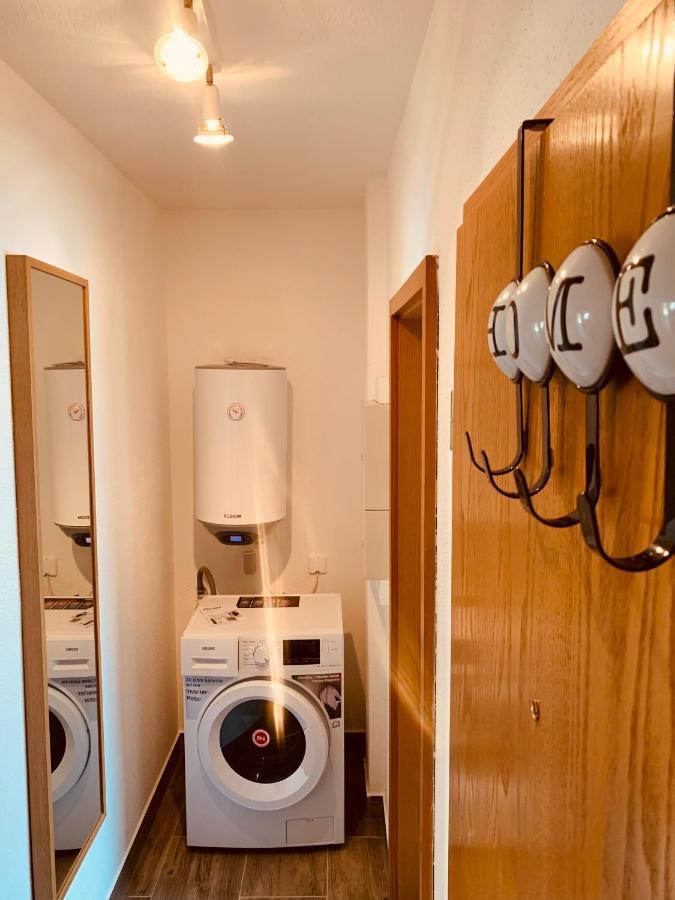 Felix Living 5, Modern & Cozy 2 Zimmer Wohnung, Terrasse, Parkplatz Salzweg Eksteriør bilde